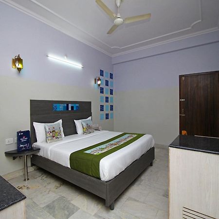 Oyo 1143 Hotel Rdb Palace Jaipur Exteriör bild